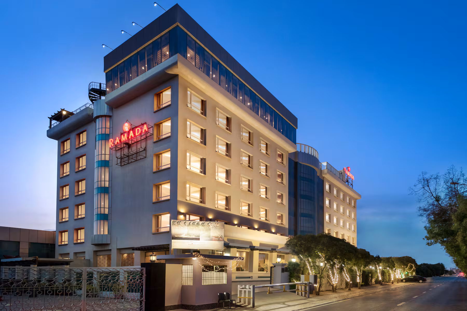 Ramada Plaza Karachi